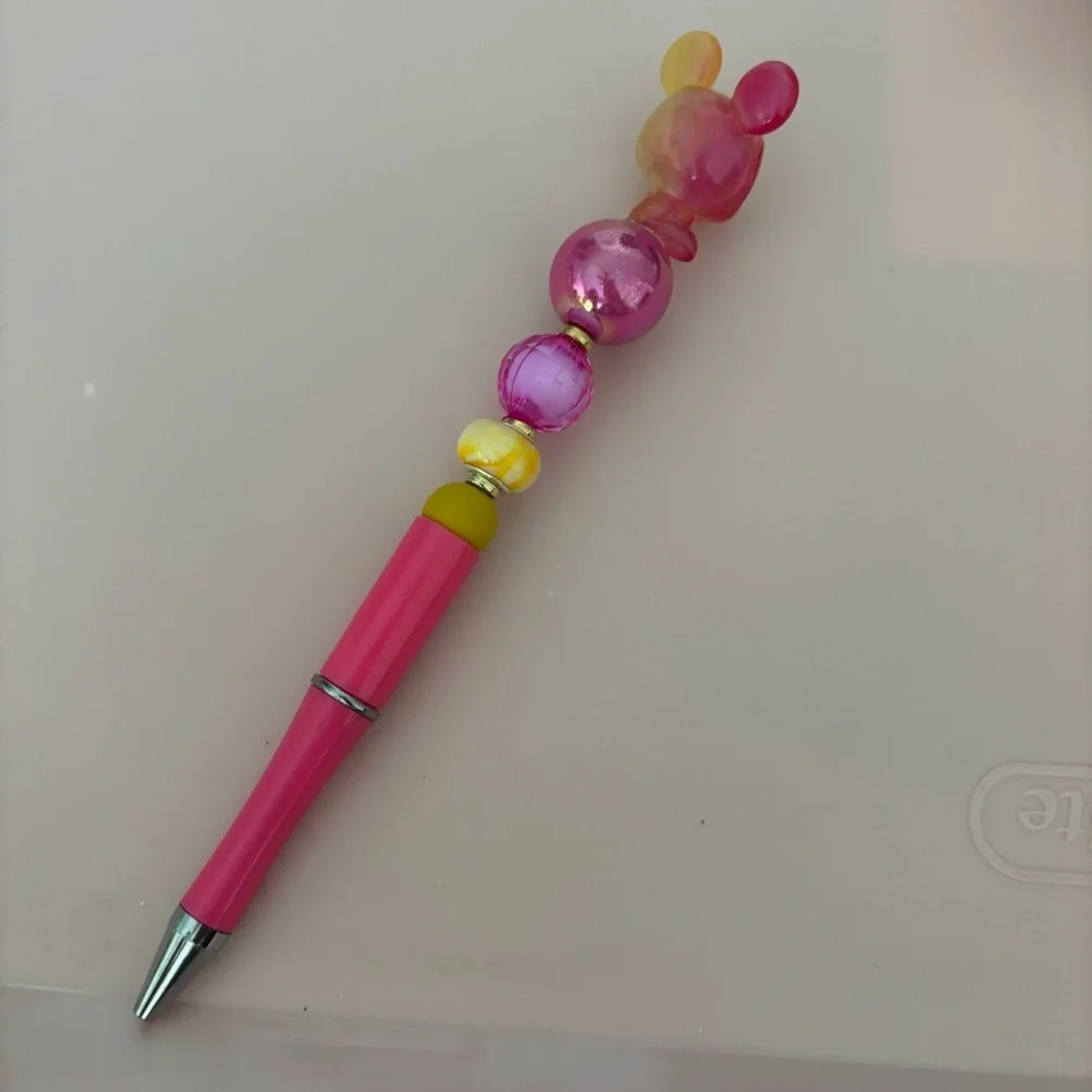 Disney Doorables: Mickey Mouse: Tri-Color Mickey Mouse handmade beaded pen